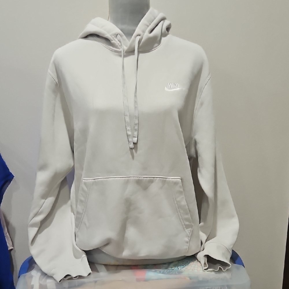 Nike Light Gray Pullover Hoodie size medium